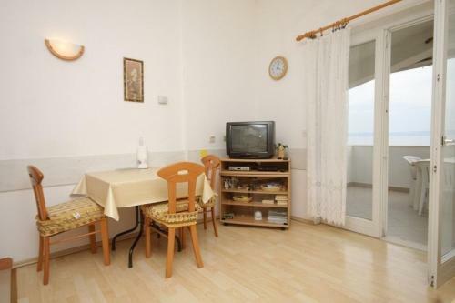 Apartments Kostarina