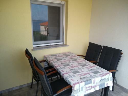 Apartments Ljubas