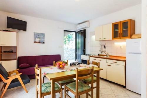 Apartamento Studio In Zavala With Wifi