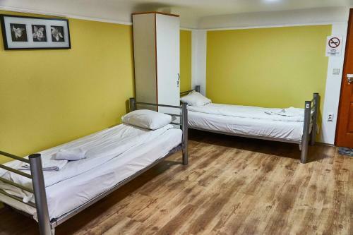 Center Hostel And Guest House
