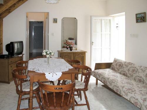 Holiday Home Bihari