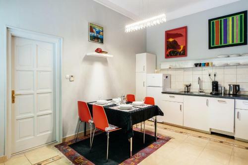 Wind Queen Apartment