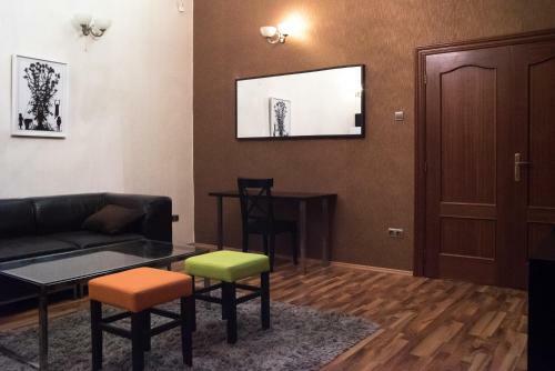 Apartamento Inviting Flat In The Heart Of Town