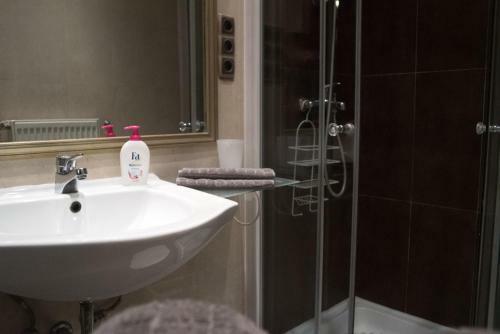 Apartamento Inviting Flat In The Heart Of Town