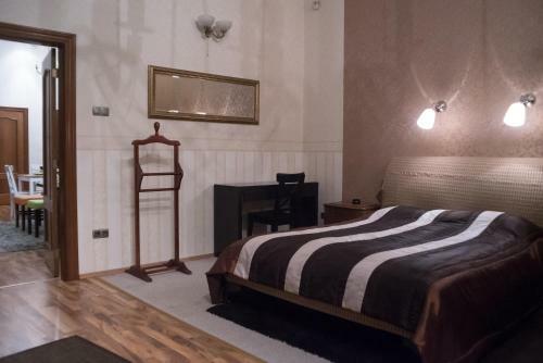 Apartamento Inviting Flat In The Heart Of Town