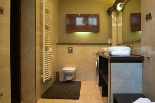 Apartamento Inviting Flat In The Heart Of Town