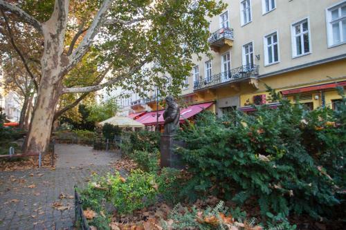 Apartamento Inviting Flat In The Heart Of Town