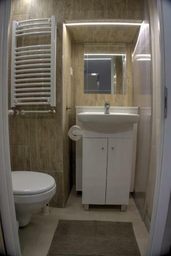 Hild-1 Apartments