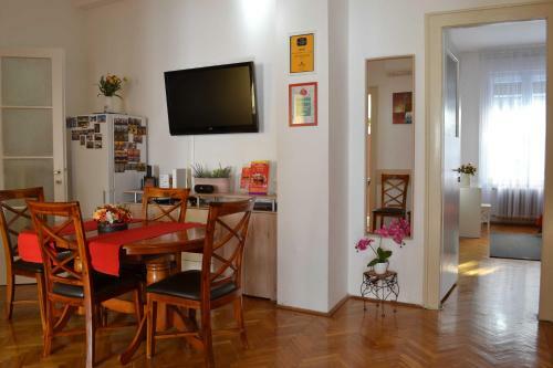 Paprika Apartment Grand