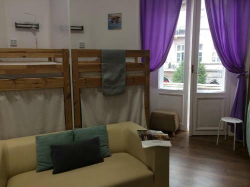 Central Market Hall Zen Hostel
