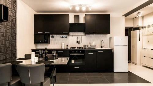 Apartamento Black Sapphire Residency