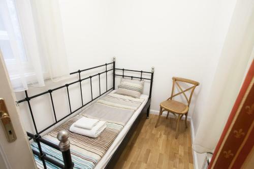 Chic & Charm Apartment