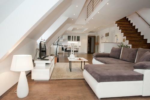 Apartamento Riverside Flat With King Castle View