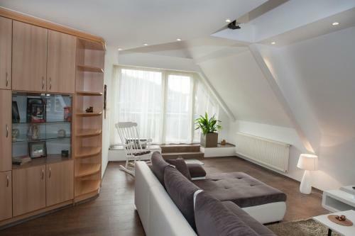 Apartamento Riverside Flat With King Castle View