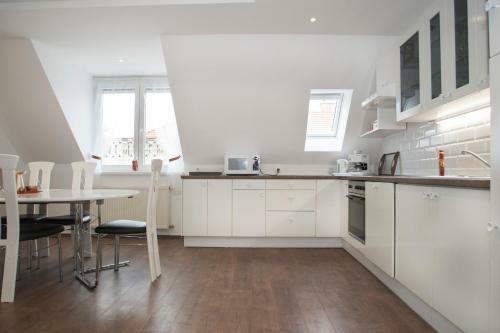 Apartamento Riverside Flat With King Castle View