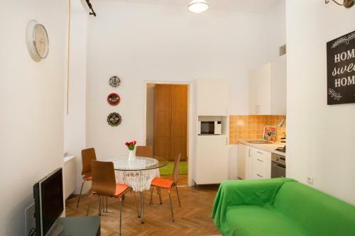 Carolyn Apartman In The Old City