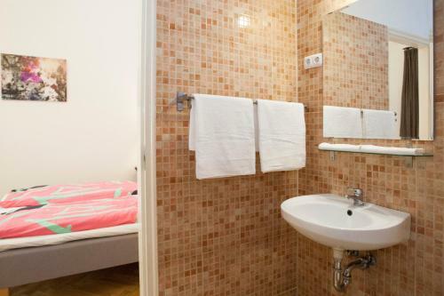 Carolyn Apartman In The Old City