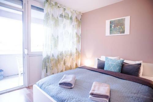 Peaceful, Cozy And New Apartment With Balcony