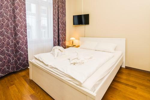 Centric Lifestyle Apartments