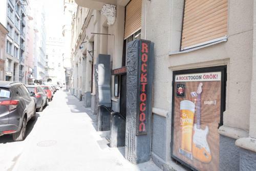 Apartamento Budapesteasyflat Oktogon Lux