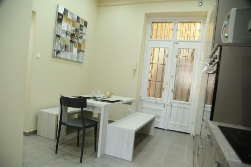 Apartamento Budapesteasyflat Oktogon Lux