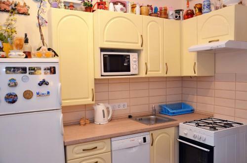 Central Astoria Apartments