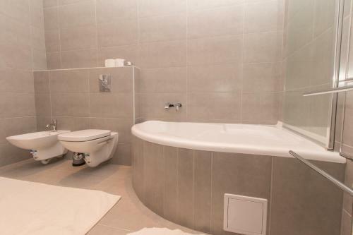 Bed & Breakfast Butterfly Home Danube
