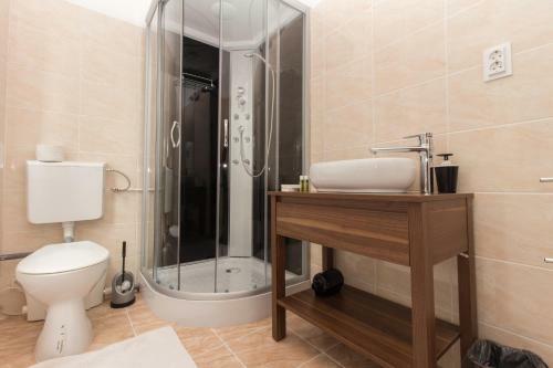 Bed & Breakfast Butterfly Home Danube
