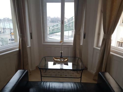Bed & Breakfast Butterfly Home Danube