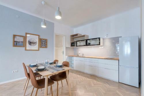 D.five G�lya Apartment