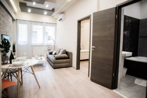 New Luxury Apartment In The Center With A/c