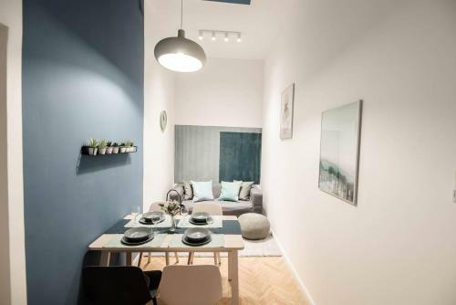 Central & Quiet Apartment With A/c