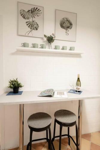 Central & Quiet Apartment With A/c