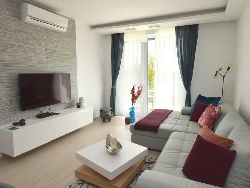 Sunset Resort Apartmanh�z