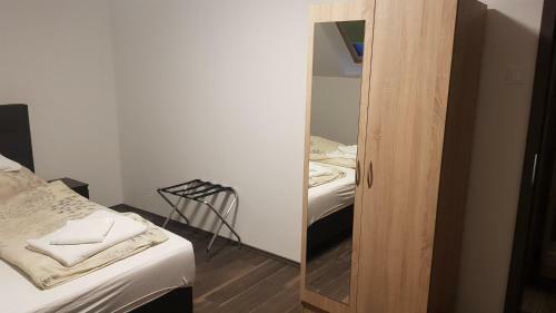 Bed & Breakfast Hbh Bajor S�rh�z, �tterem �s Panzi�