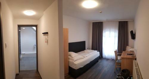 Bed & Breakfast Hbh Bajor S�rh�z, �tterem �s Panzi�