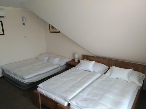 Hostal St. Hubert Vend�gh�z