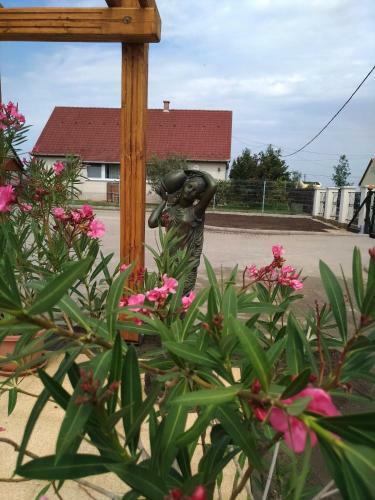 Hostal St. Hubert Vend�gh�z