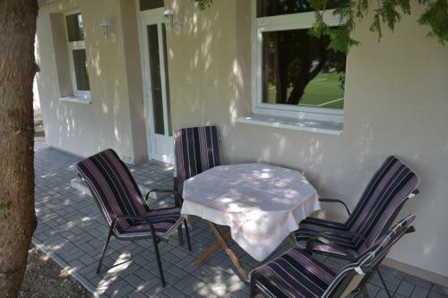 Villa Therme H�v�z
