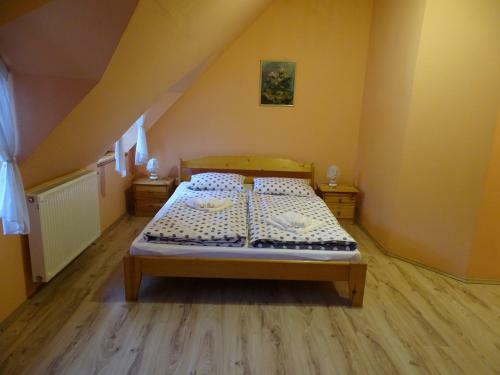 Bed & Breakfast Di�na Fogad�