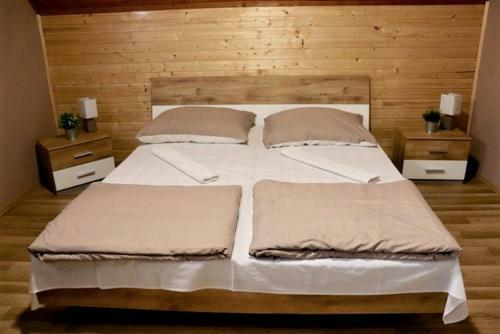Motel Fez?r Panzi� �s �tterem