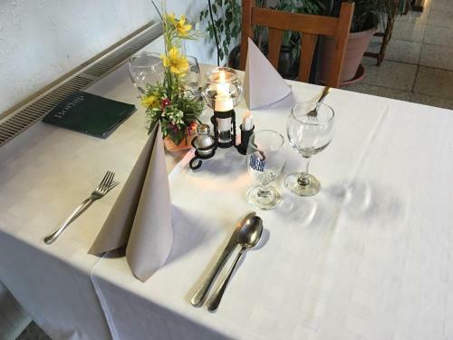 Kis-duna Motel & Camping