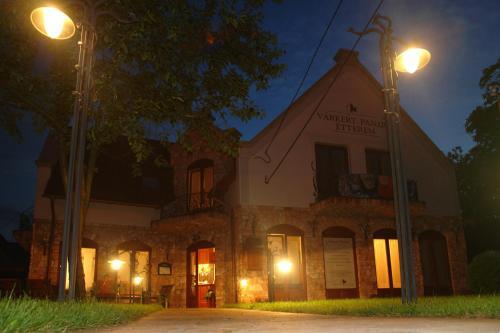 Hostal V�rkert Panzi�