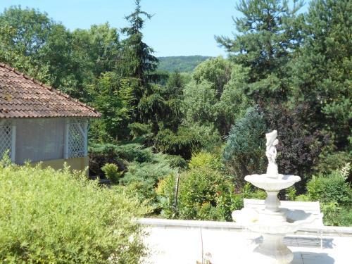 Bed & Breakfast F�bi�nics Kast�ly Misefa
