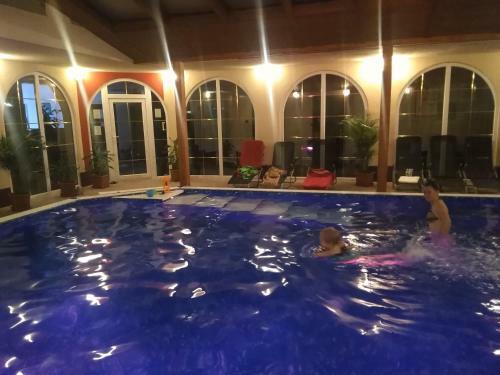 Bed & Breakfast Szentl�szl� Panzi� /parrag/
