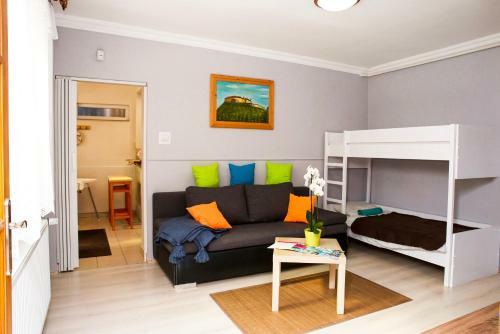 Apartamento Bor, Villa, S�st�