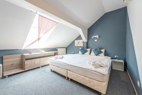 Hotel Herczeg Udvarh�z Poroszl�