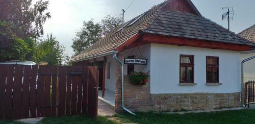 Apartamento Kontyos Vend�gh�z