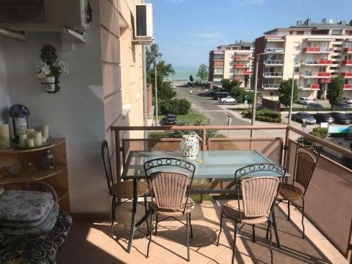 Feh�r Gy�ngy Apartman