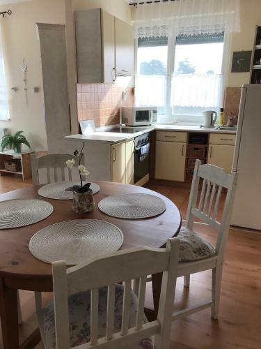 Feh�r Gy�ngy Apartman